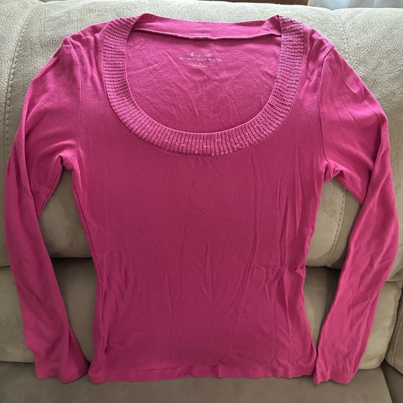 Express Sexy Basic Scoop-Neck Top - Picture 1 of 3